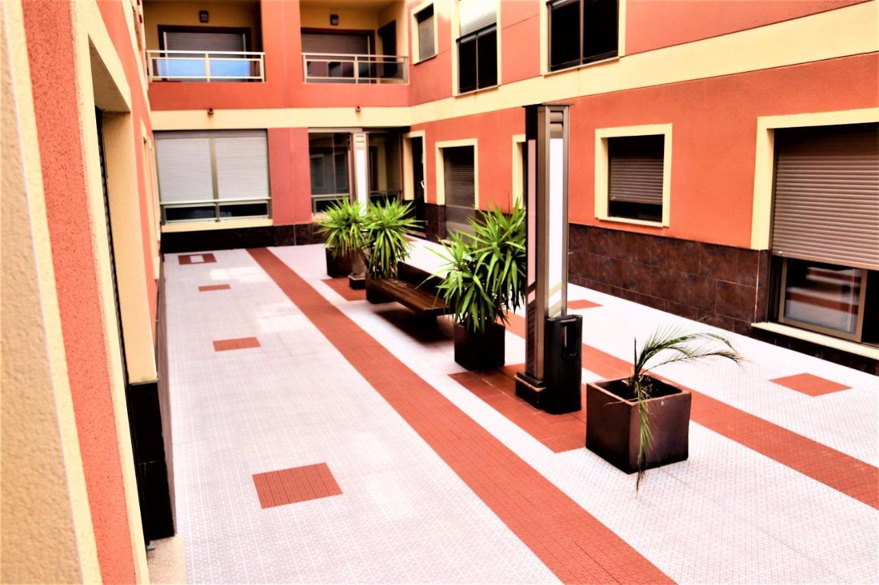 Apartment Segura 2Bd Рохалес Екстериор снимка